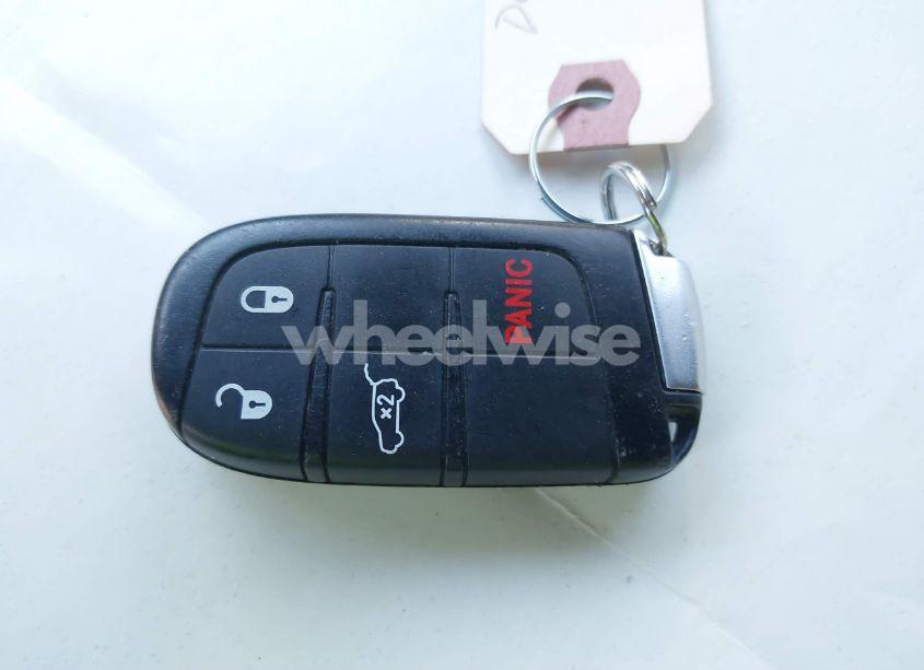 Photo 11 of 2019 Dodge Durango SXT AWD (VIN 1C4RDJAG6KC806939)