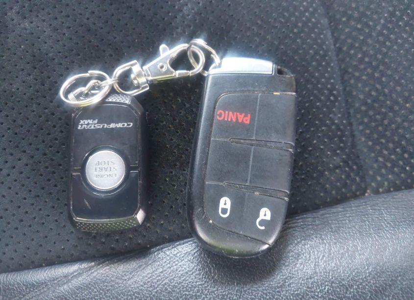 Photo 11 of 2015 Dodge Durango SXT (VIN 1C4RDJAG7FC194952)