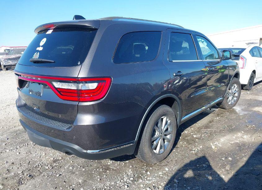 Photo 4 of 2017 Dodge Durango SXT AWD (VIN 1C4RDJAG8HC709475)