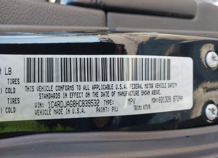 Photo 9 of 2017 Dodge Durango SXT AWD (VIN 1C4RDJAG8HC839532)