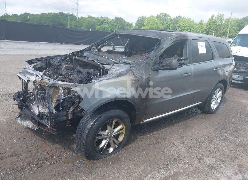 Photo 2 of 2013 Dodge Durango SXT (VIN 1C4RDJAGXDC527657)