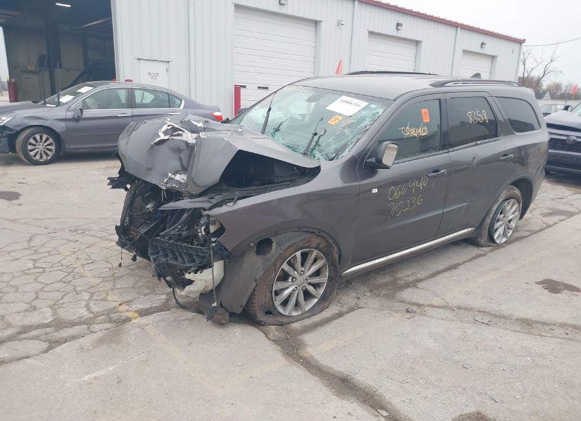 Photo 2 of 2015 Dodge Durango SXT (VIN 1C4RDJAGXFC710236)