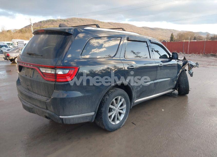 Photo 4 of 2018 Dodge Durango SXT AWD (VIN 1C4RDJAGXJC276389)