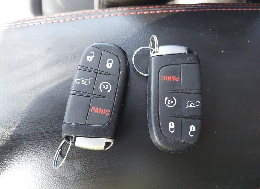 Photo 11 of 2018 Dodge Durango GT (VIN 1C4RDJDG1JC451897)