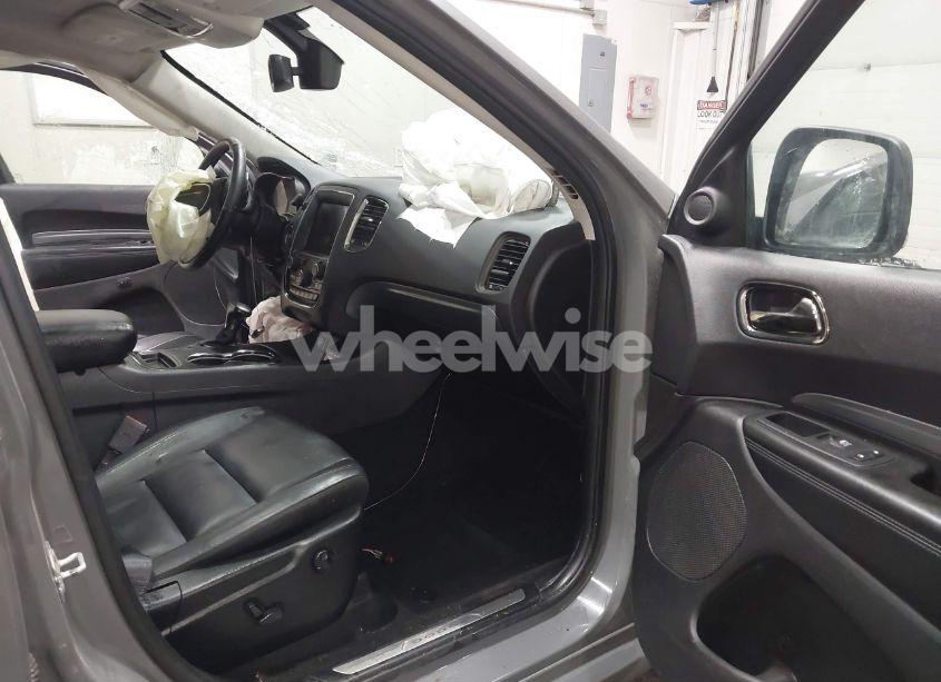 Photo 5 of 2019 Dodge Durango GT (VIN 1C4RDJDG1KC676192)