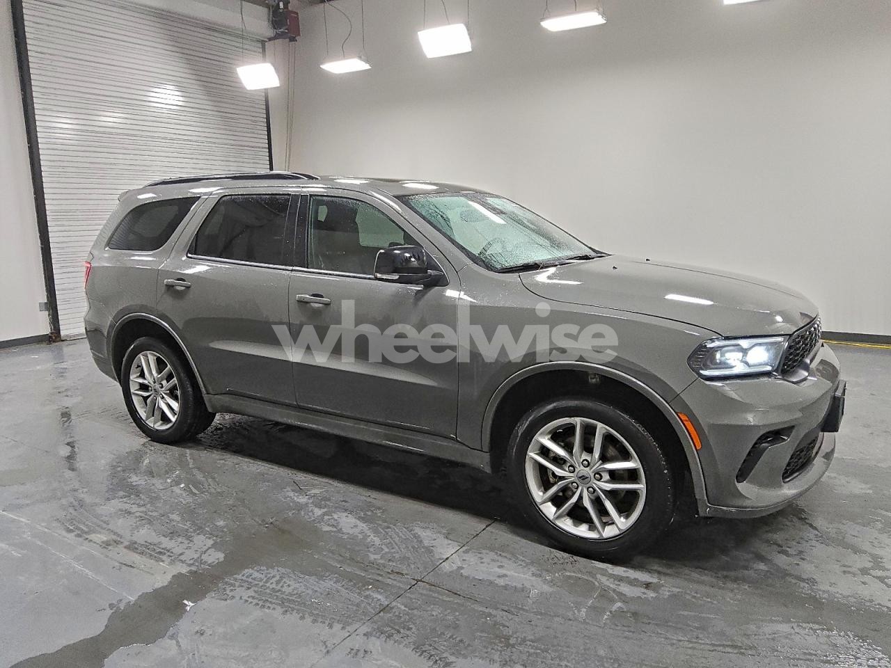 Photo 4 of 2024 DODGE DURANGO GT (VIN 1C4RDJDG2RC204884)