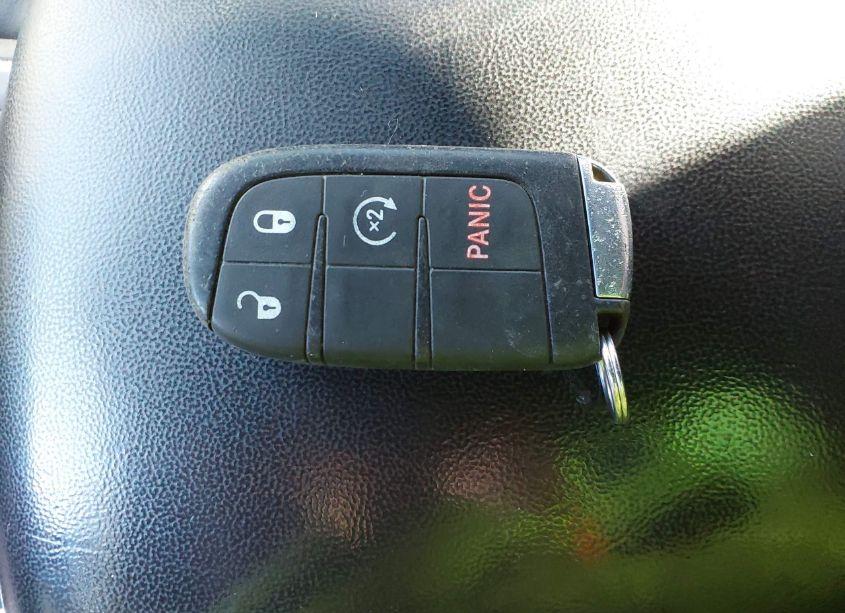 Photo 11 of 2015 Dodge Durango LIMITED (VIN 1C4RDJDG4FC772419)