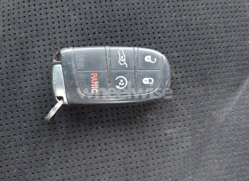 Photo 11 of 2018 Dodge Durango GT AWD (VIN 1C4RDJDG4JC394739)