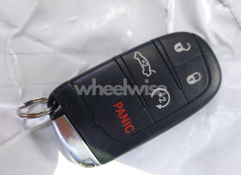 Photo 11 of 2015 Dodge Durango LIMITED (VIN 1C4RDJDG5FC112180)