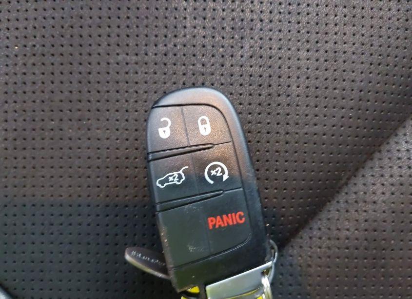 Photo 11 of 2018 Dodge Durango GT AWD (VIN 1C4RDJDG5JC415534)