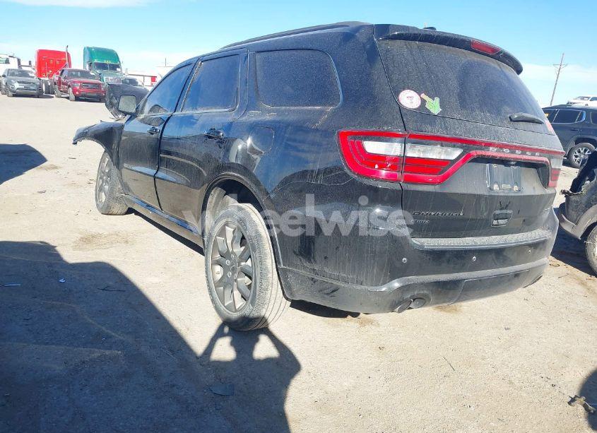 Photo 3 of 2017 Dodge Durango GT AWD (VIN 1C4RDJDG8HC621733)