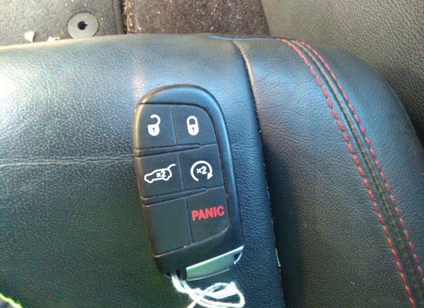 Photo 11 of 2018 Dodge Durango GT AWD (VIN 1C4RDJDG9JC209892)