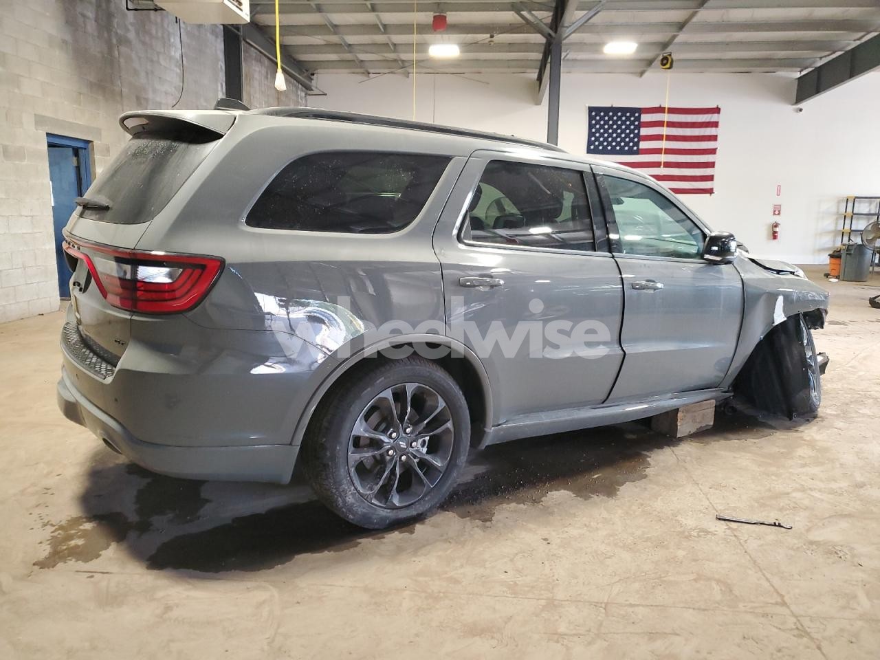 Photo 3 of 2024 DODGE DURANGO GT (VIN 1C4RDJDG9RC254696)