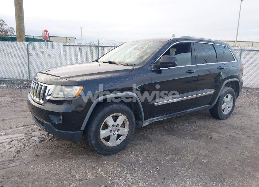 Photo 2 of 2012 Jeep Grand CHEROKEE LAREDO (VIN 1C4RJEAG0CC136807)