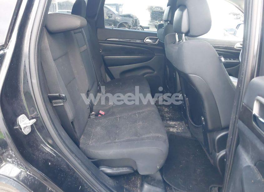 Photo 8 of 2012 Jeep Grand CHEROKEE LAREDO (VIN 1C4RJEAG0CC136807)