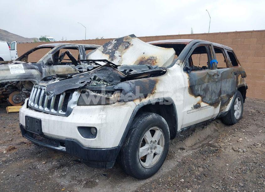 Photo 2 of 2012 Jeep Grand CHEROKEE LAREDO (VIN 1C4RJEAG0CC177213)