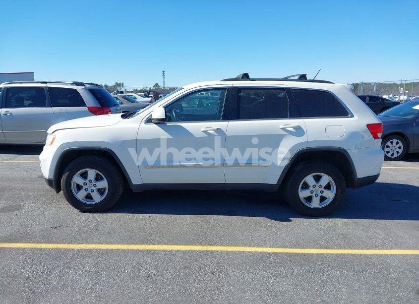 Photo 14 of 2012 Jeep Grand CHEROKEE LAREDO (VIN 1C4RJEAG0CC260978)