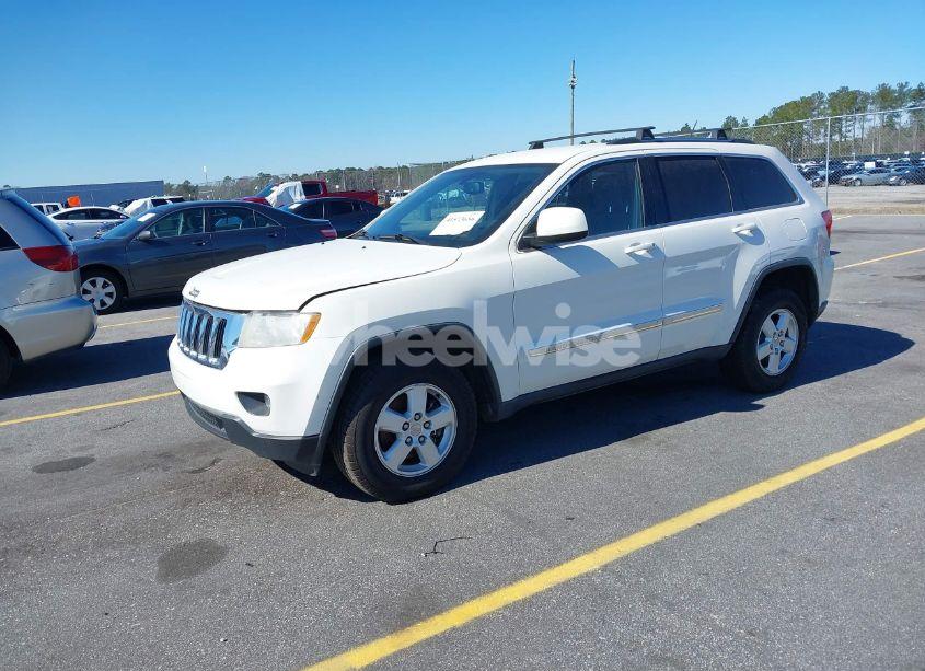 Photo 2 of 2012 Jeep Grand CHEROKEE LAREDO (VIN 1C4RJEAG0CC260978)