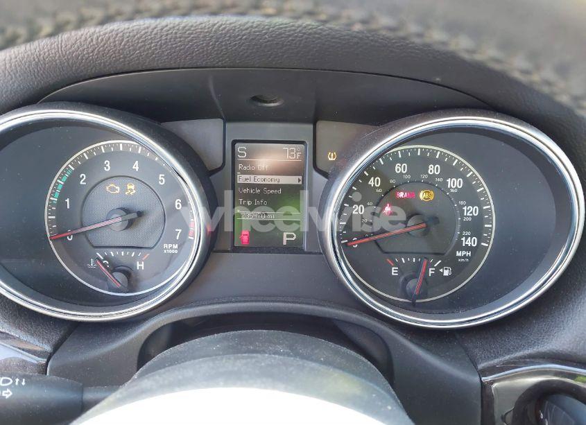 Photo 7 of 2012 Jeep Grand CHEROKEE LAREDO (VIN 1C4RJEAG0CC260978)