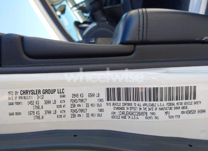 Photo 9 of 2012 Jeep Grand CHEROKEE LAREDO (VIN 1C4RJEAG0CC260978)