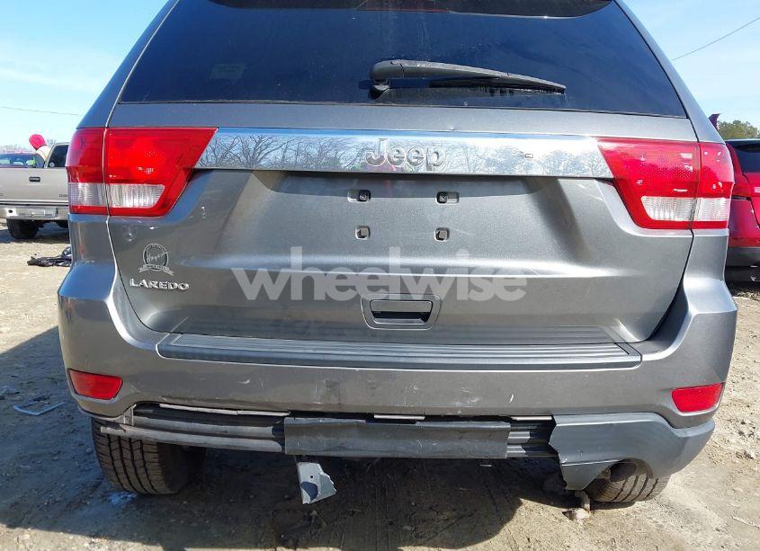 Photo 18 of 2012 Jeep Grand CHEROKEE LAREDO (VIN 1C4RJEAG0CC270796)