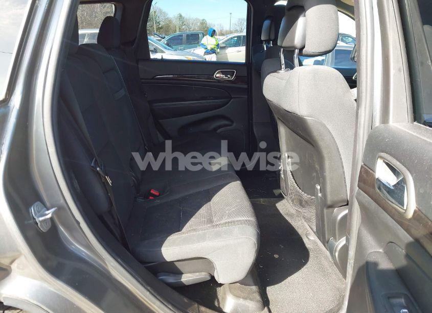 Photo 8 of 2012 Jeep Grand CHEROKEE LAREDO (VIN 1C4RJEAG0CC270796)