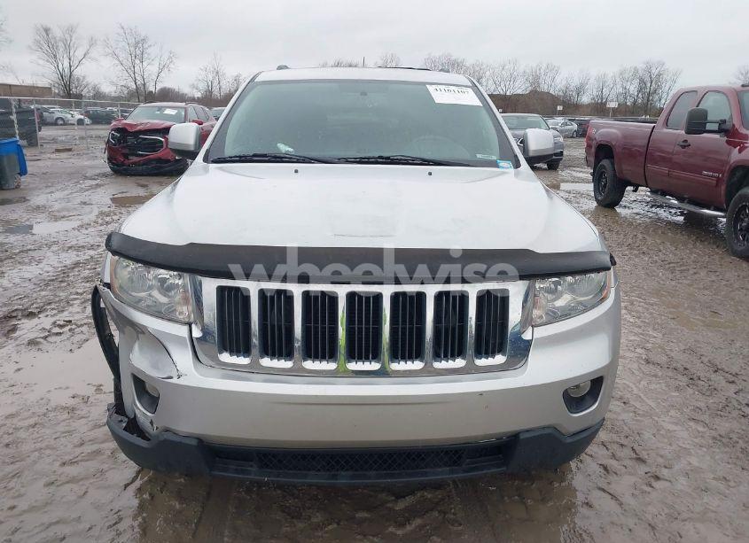 Photo 12 of 2012 Jeep Grand CHEROKEE LAREDO (VIN 1C4RJEAG0CC291132)
