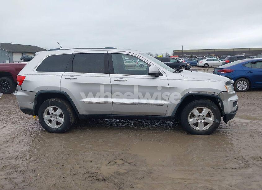 Photo 13 of 2012 Jeep Grand CHEROKEE LAREDO (VIN 1C4RJEAG0CC291132)