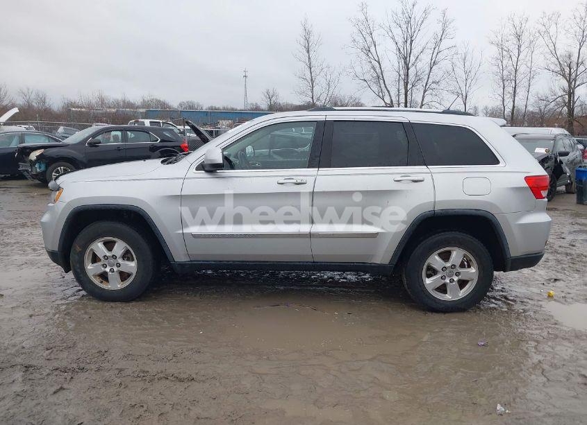 Photo 14 of 2012 Jeep Grand CHEROKEE LAREDO (VIN 1C4RJEAG0CC291132)