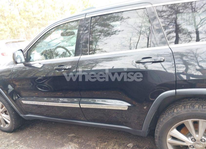 Photo 14 of 2012 Jeep Grand CHEROKEE LAREDO (VIN 1C4RJEAG0CC316823)