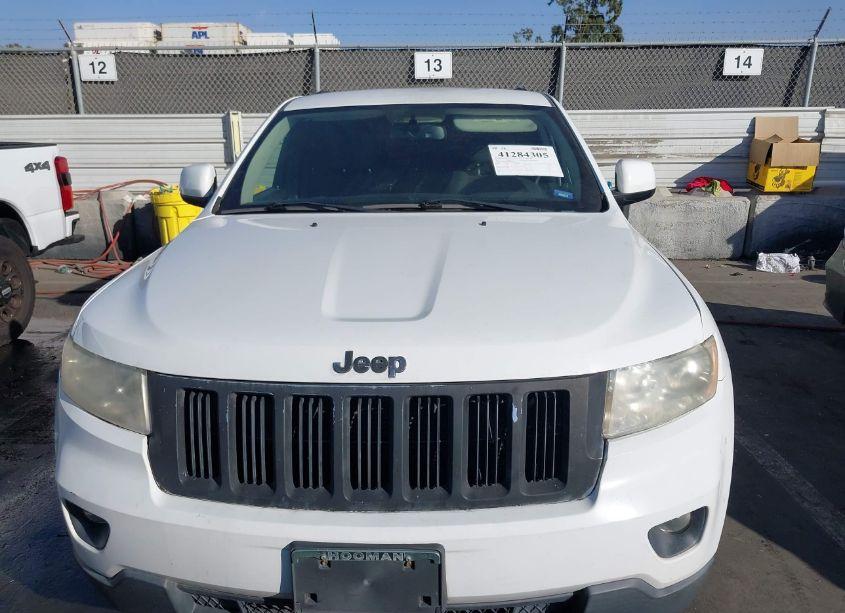 Photo 12 of 2013 Jeep Grand CHEROKEE LAREDO (VIN 1C4RJEAG0DC514254)