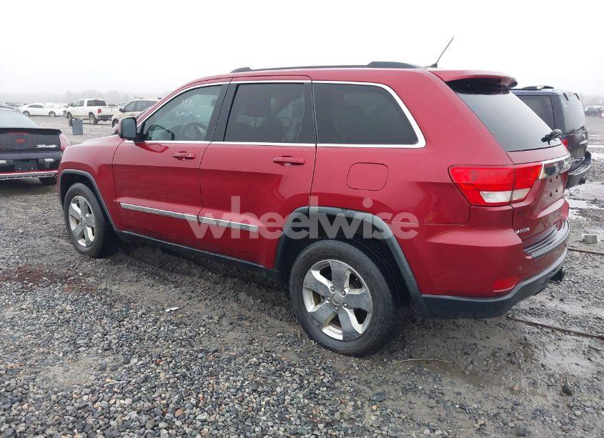 Photo 3 of 2013 Jeep Grand CHEROKEE LAREDO (VIN 1C4RJEAG0DC516926)