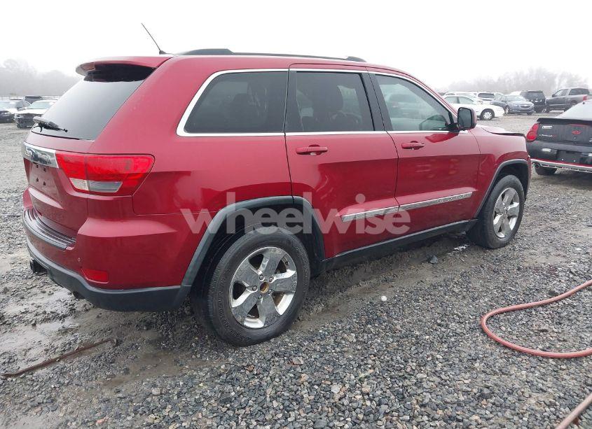 Photo 4 of 2013 Jeep Grand CHEROKEE LAREDO (VIN 1C4RJEAG0DC516926)