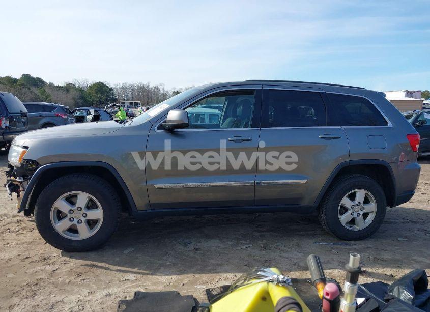Photo 14 of 2013 Jeep Grand CHEROKEE (VIN 1C4RJEAG0DC616413)
