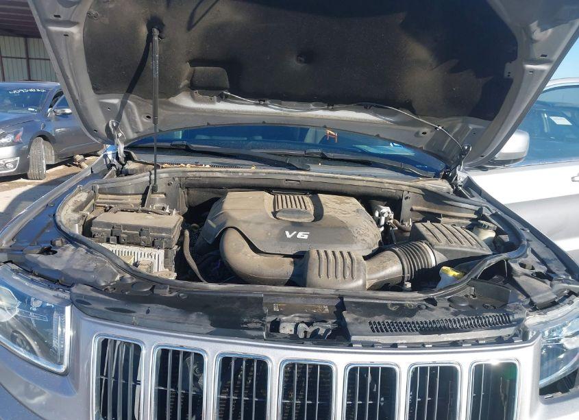 Photo 10 of 2015 Jeep Grand CHEROKEE LAREDO (VIN 1C4RJEAG0FC826173)