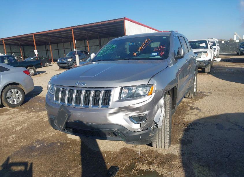 Photo 2 of 2015 Jeep Grand CHEROKEE LAREDO (VIN 1C4RJEAG0FC826173)