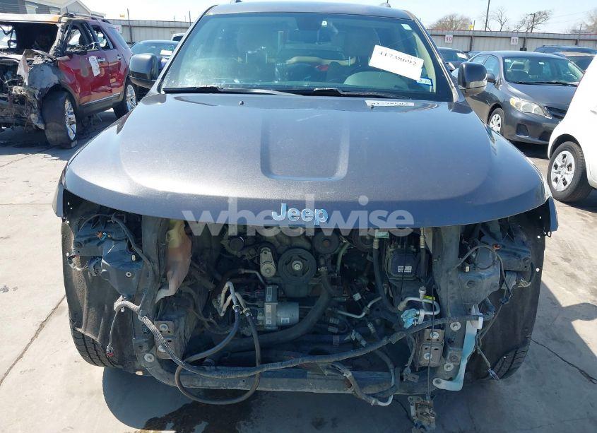 Photo 13 of 2015 Jeep Grand CHEROKEE LAREDO (VIN 1C4RJEAG0FC952260)