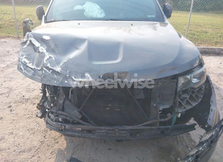 Photo 12 of 2017 Jeep Grand CHEROKEE ALTITUDE 4X2 (VIN 1C4RJEAG0HC702780)