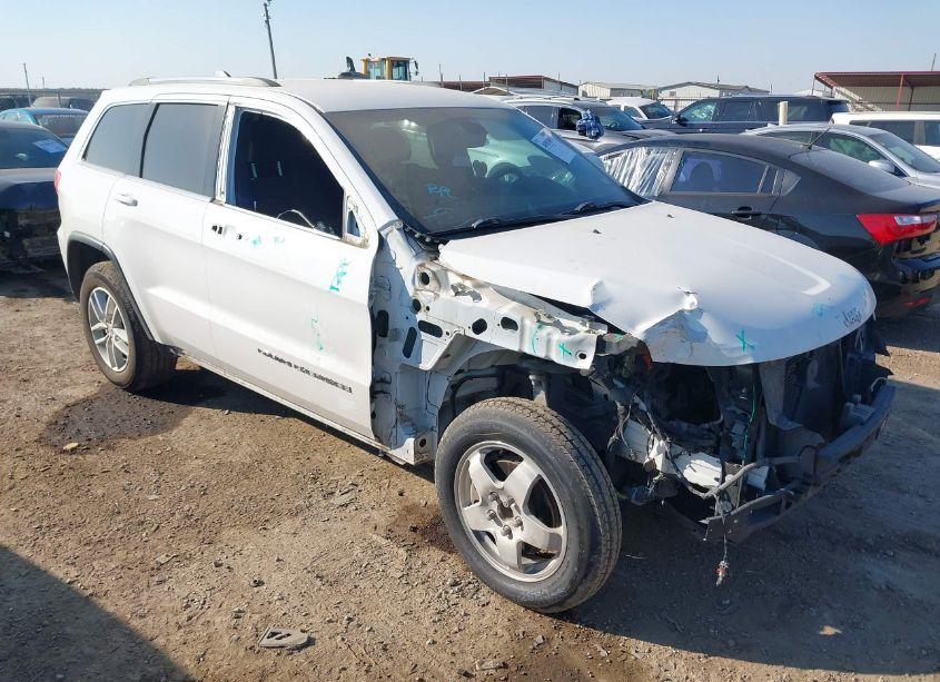 2018 Jeep Grand CHEROKEE LAREDO E 4X2 (VIN 1C4RJEAG0JC311876) main photo