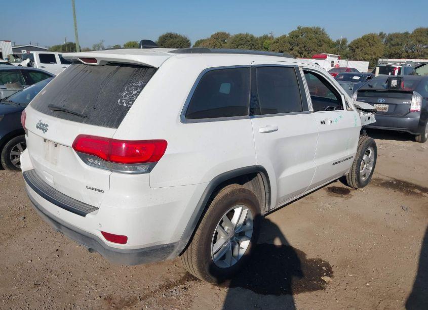 Photo 4 of 2018 Jeep Grand CHEROKEE LAREDO E 4X2 (VIN 1C4RJEAG0JC311876)