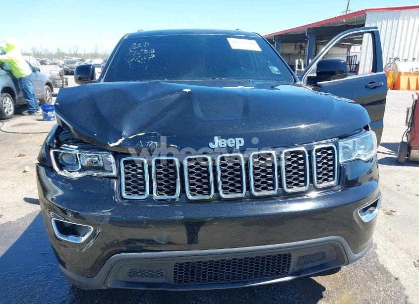 Photo 10 of 2019 Jeep Grand CHEROKEE LAREDO E 4X2 (VIN 1C4RJEAG0KC581112)