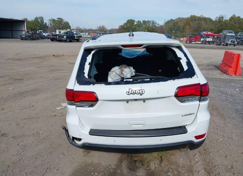 Photo 16 of 2021 Jeep Grand CHEROKEE LAREDO E 4X2 (VIN 1C4RJEAG0MC681889)