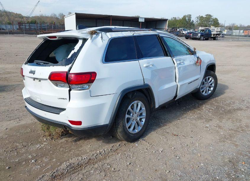 Photo 4 of 2021 Jeep Grand CHEROKEE LAREDO E 4X2 (VIN 1C4RJEAG0MC681889)