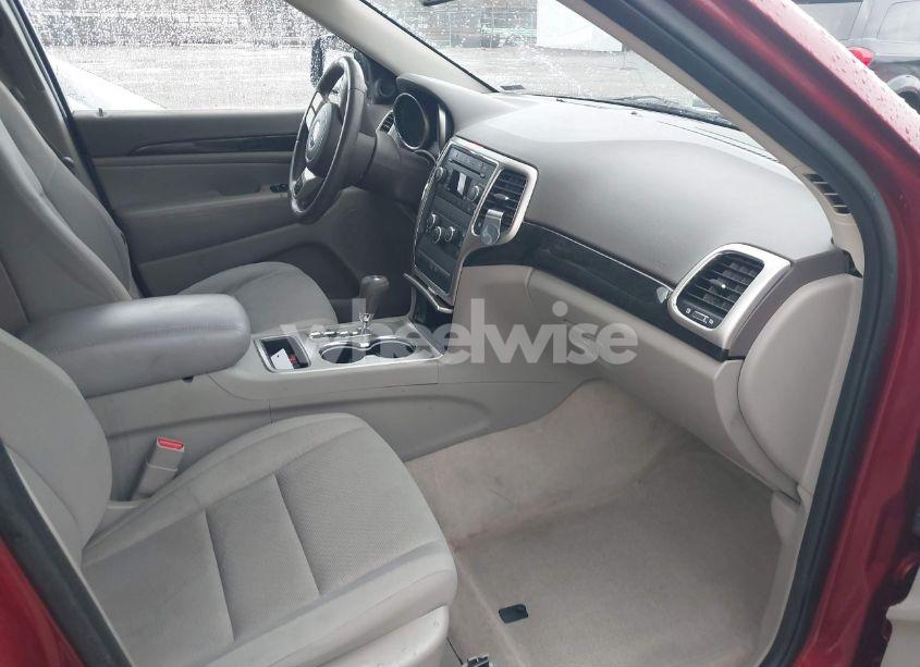 Photo 5 of 2012 Jeep Grand CHEROKEE LAREDO (VIN 1C4RJEAG1CC142809)