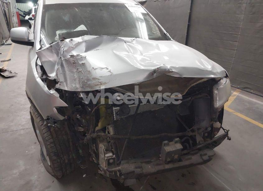 Photo 6 of 2012 Jeep Grand CHEROKEE LAREDO (VIN 1C4RJEAG1CC261105)