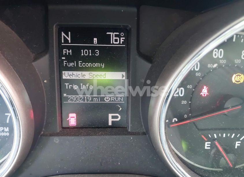 Photo 15 of 2013 Jeep Grand CHEROKEE LAREDO (VIN 1C4RJEAG1DC519298)