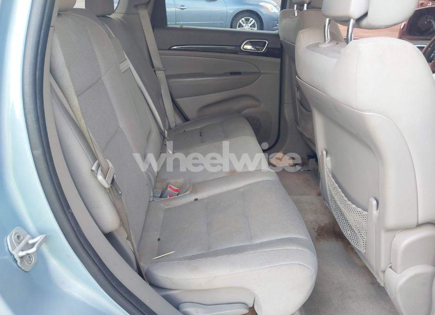 Photo 8 of 2013 Jeep Grand CHEROKEE LAREDO (VIN 1C4RJEAG1DC519298)