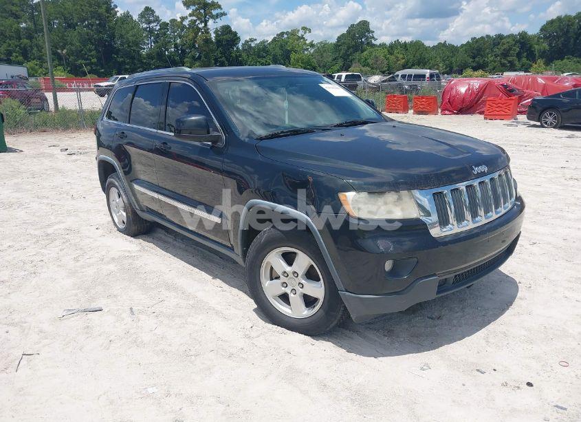 2013 Jeep Grand CHEROKEE LAREDO (VIN 1C4RJEAG1DC561311) main photo