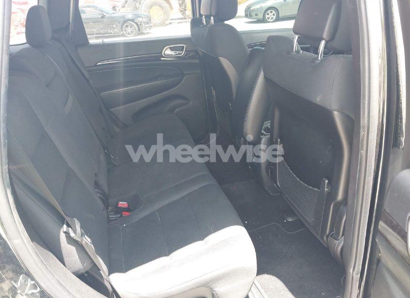 Photo 8 of 2013 Jeep Grand CHEROKEE LAREDO (VIN 1C4RJEAG1DC561311)