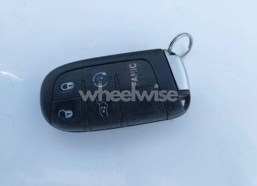 Photo 11 of 2014 Jeep Grand CHEROKEE LAREDO (VIN 1C4RJEAG1EC217995)